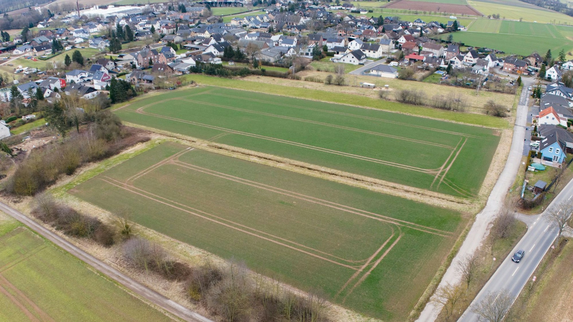 Luftaufnahme (Drohne) des geplanten Baugebiets Schwichling in Mechernich-Antweiler.
