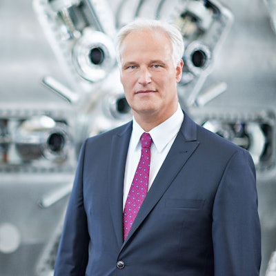 Carl Martin Welcker, Geschäftsführender Gesellschafter der Alfred H. Schütte GmbH & Co. KG in Köln-Poll