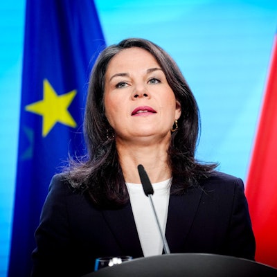 Annalena Baerbock (Bündnis 90/Die Grünen), geschäftsführende Außenministerin, gibt zum Abschluss des 16. Petersberger Klimadialogs eine Pressekonferenz.