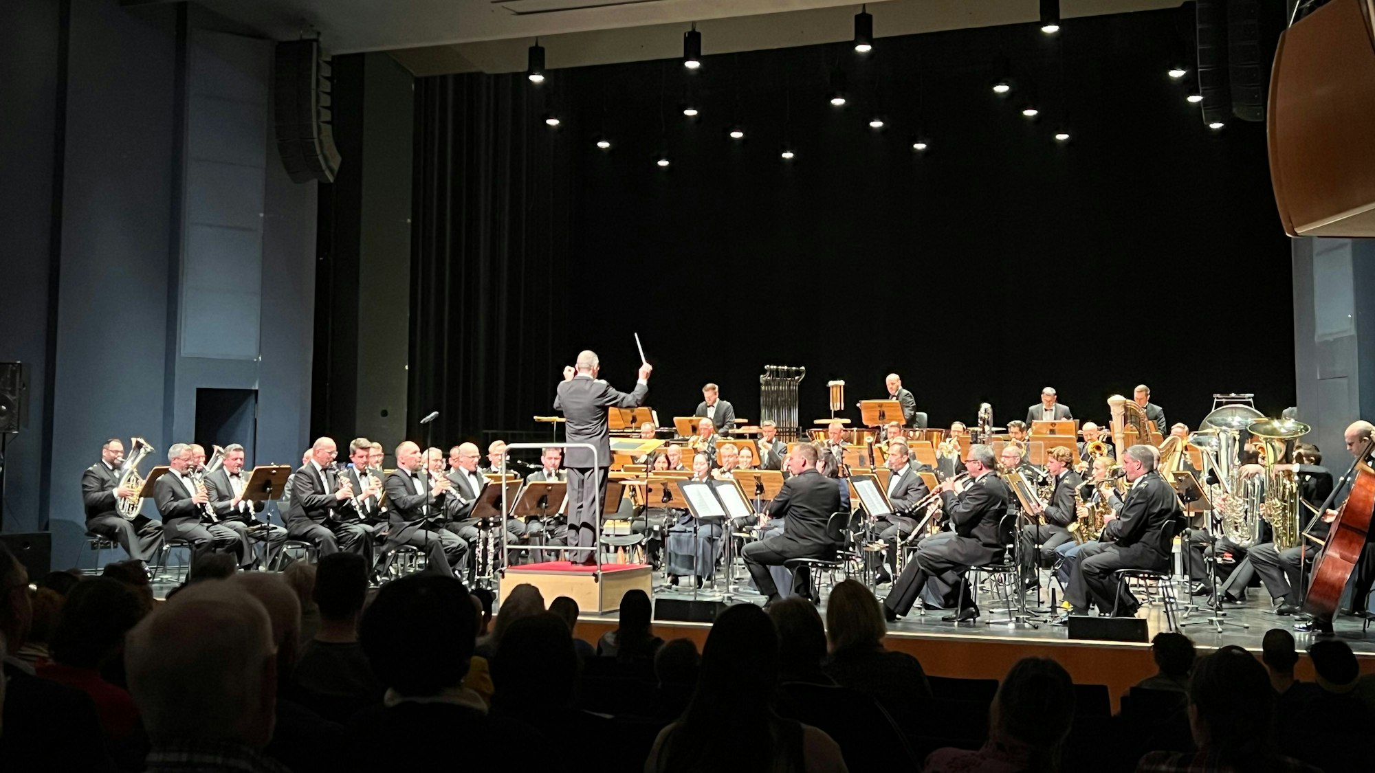 Konzert auf einer Bühne