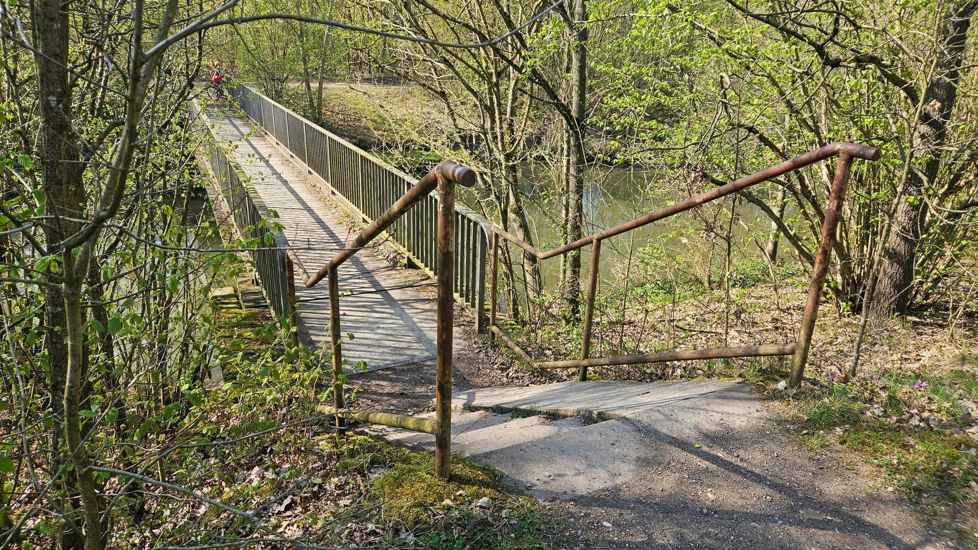 Das Bild zeigt eine Treppe.