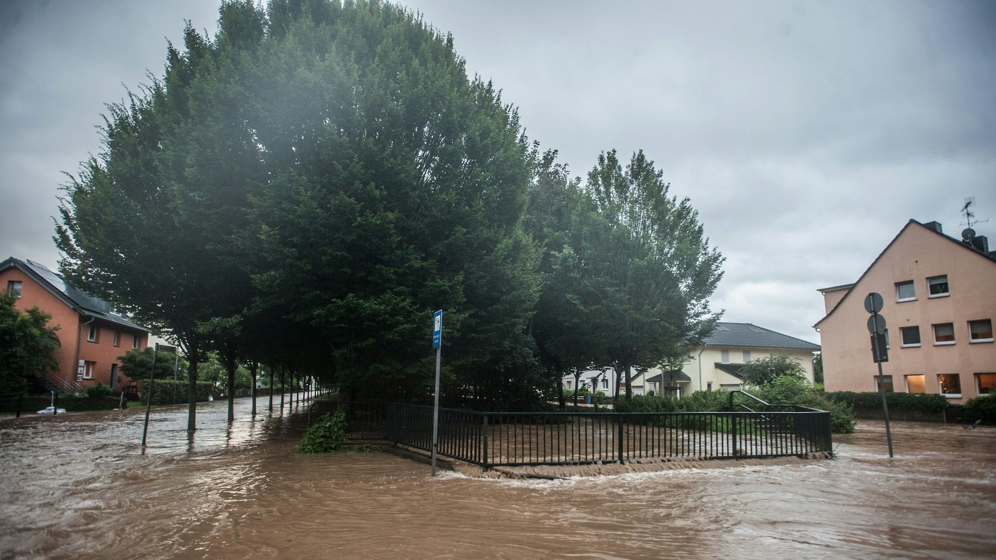Hochwasser in der Wiembachallee