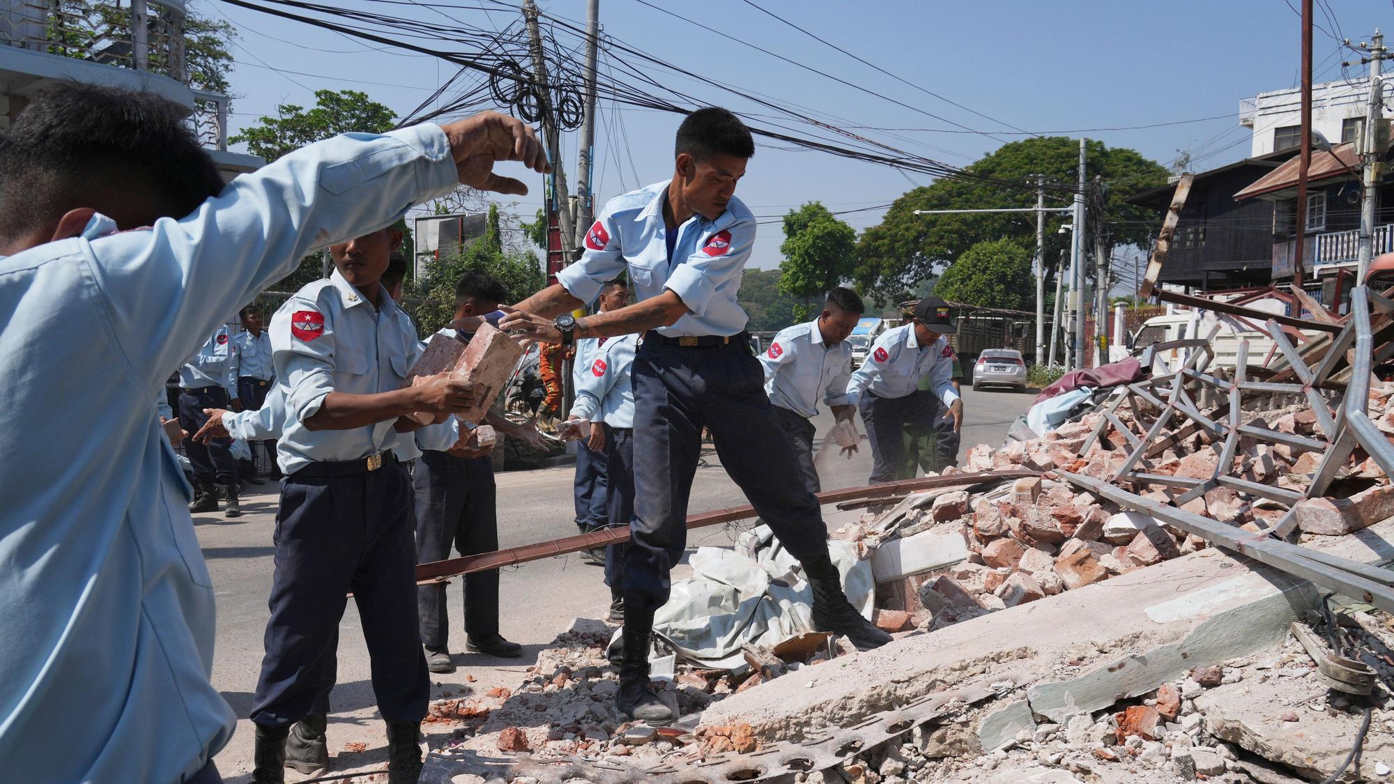 Die Militärregierung setzt trotz des Erdbebens den Kampf gegen die Bevölkerung in Myanmar fort. (Archivbild)