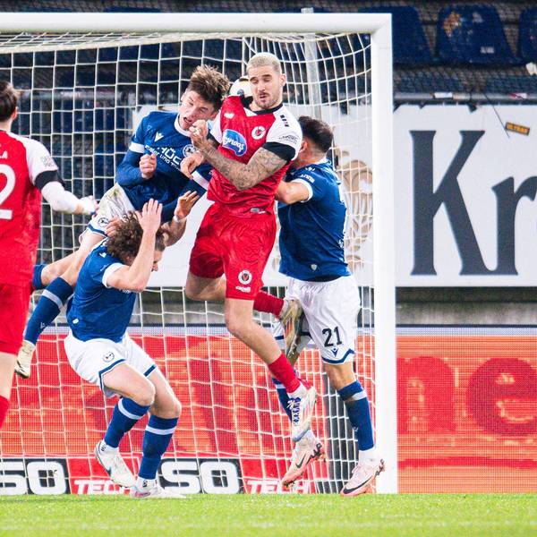 09.11.2024 - Fußball, 2024/2025, 3. Liga, 14. Spieltag, DSC Arminia Bielefeld - FC Viktoria Köln: L-R Malek El Mala Viktoria, Mael Corboz Bielefeld, Maximilian Großer Bielefeld, Lex-Tyger Lobinger Viktoria, Stefano Russo Bielefeld DFB REGULATIONS PROHIBIT ANY USE OF PHOTOGRAPHS AS IMAGE SEQUENCES AND/OR QUASI-VIDEO. Bielefeld Nordrhein-Westfalen Deutschland Schüco Arena *** 09 11 2024 Soccer, 2024 2025, 3 League, Matchday 14, DSC Arminia Bielefeld FC Viktoria Köln L R Malek El Mala Viktoria , Mael Corboz Bielefeld , Maximilian Großer Bielefeld , Lex Tyger Lobinger Viktoria , Stefano Russo Bielefeld DFB REGULATIONS PROHIBIT ANY USE OF PHOTOGRAPHS AS IMAGE SEQUENCES AND OR QUASI VIDEO Bielefeld Nordrhein Westfalen Germany Schüco Arena