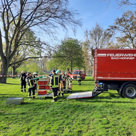 Erneut ist am Samstagmorgen, 12. April, in Bad Honnef auf der Grafenwerth ABC-Alarm ausgelöst worden: Wieder wurde Chlorgas festgestellt.
