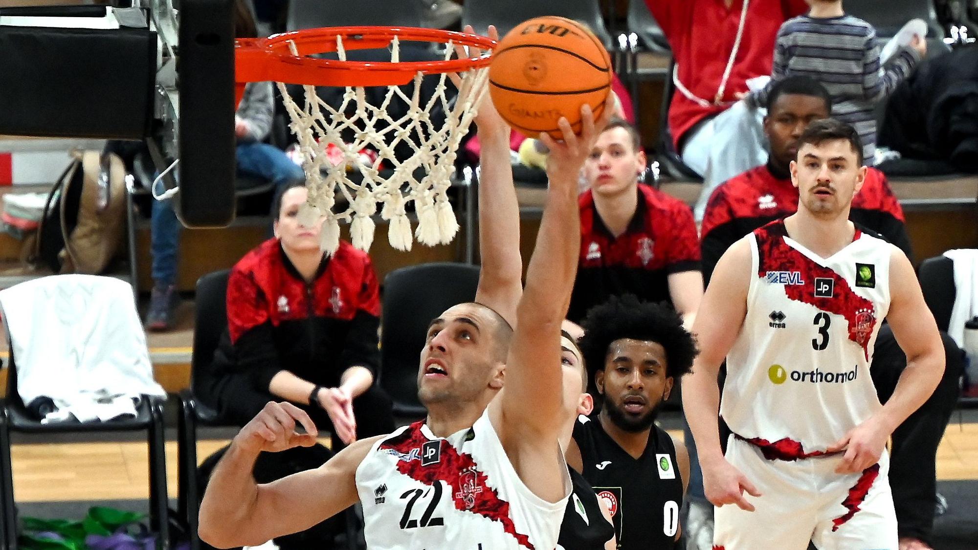 08.02.2025, Basketball-Bayer Giants Lev-Paderborn
Dennis Heinzmann (Bayer)
Foto: Uli Herhaus