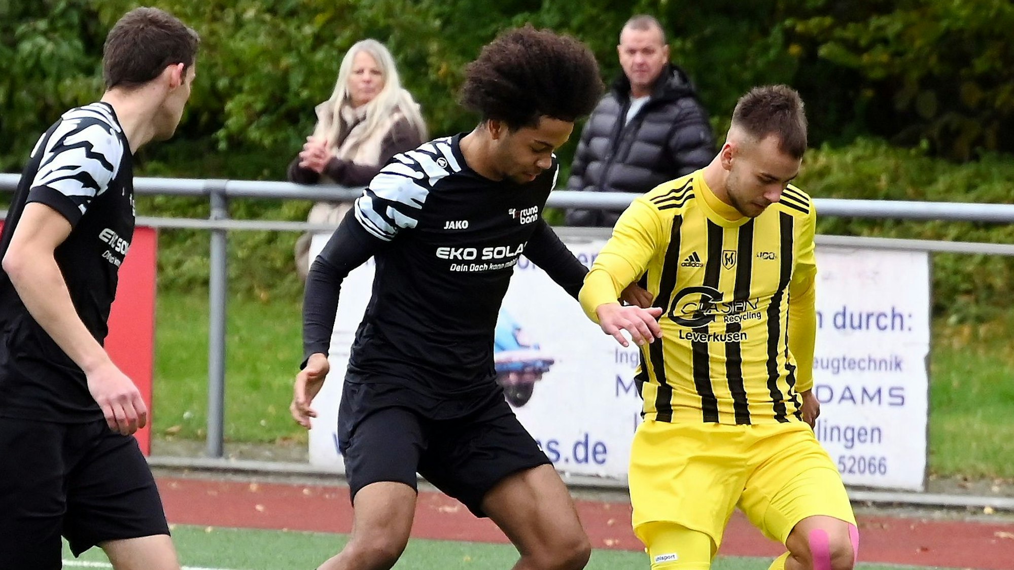 27.10.2024, Fussball-SV Schlebusch-Fortuna Bonn
rechts: Marco Bramer (Schlebusch)
Foto: Uli Herhaus