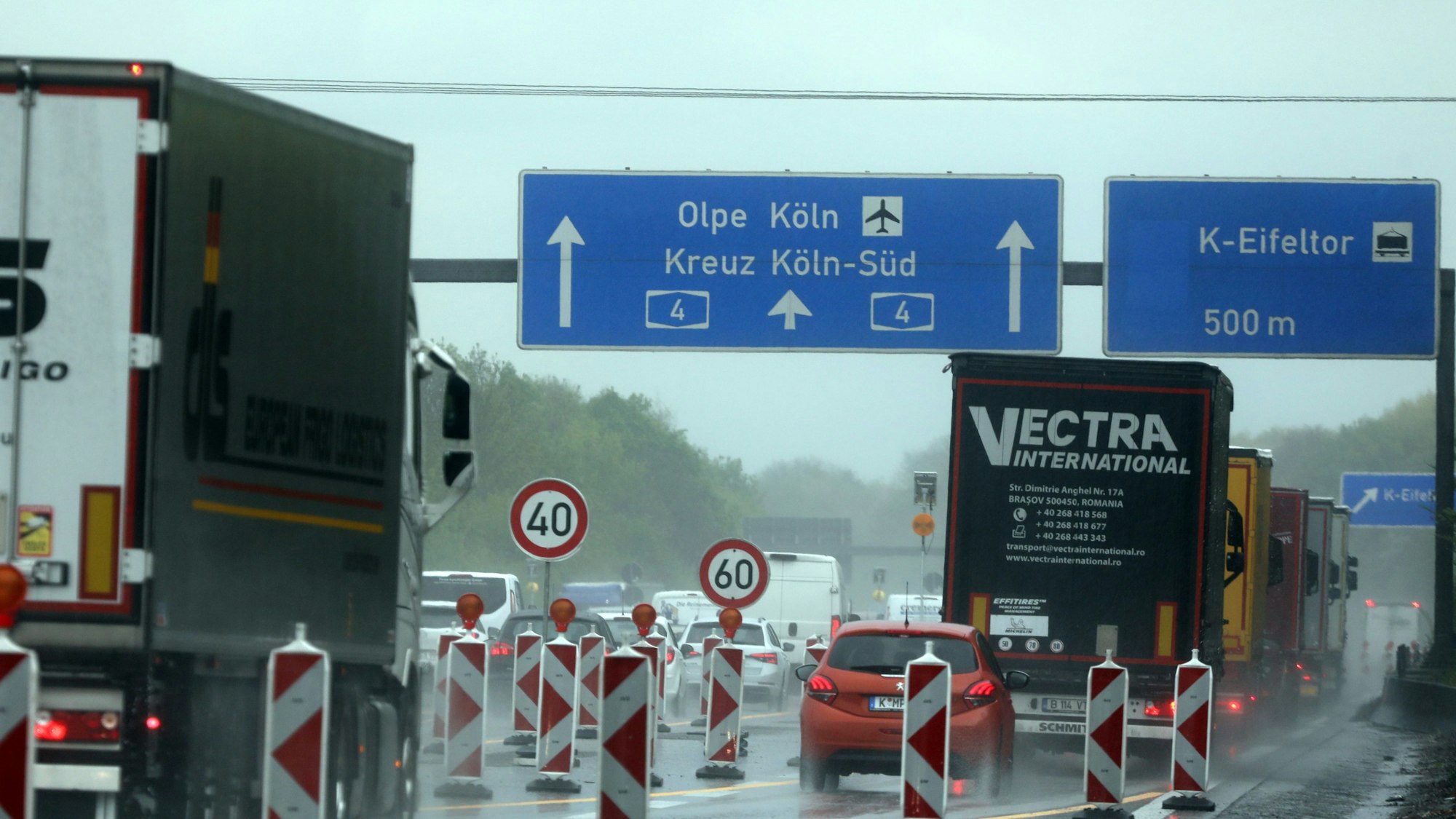 Autobahn A4 zwischen den Anschlussstellen Klettenberg und Eifeltor