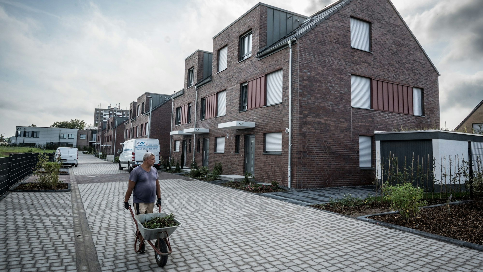 In Leverkusen sind im vergangenen Jahr mehr Häuser und Wohnungen gekauft worden, sagt der Grundstücksmarktbericht, hier die Paeschke-Siedlung am Fester Weg. (Archivfoto)Ralf Krieger