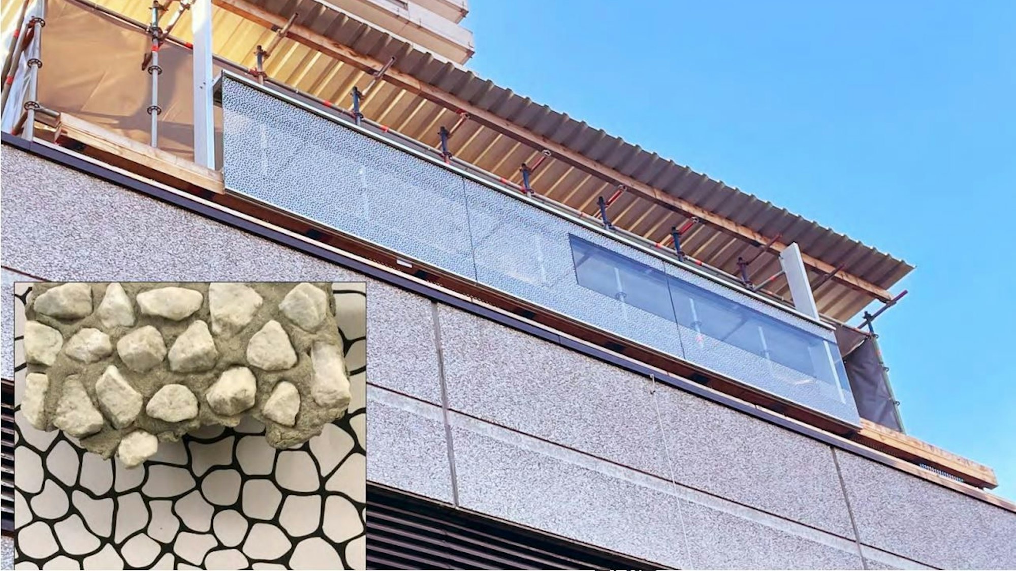 Colonia-Hochhaus: Das kleine Bild stellt das alte und neue Material gegeneinander (links). Rechts der Testbalkon am Hochhaus.