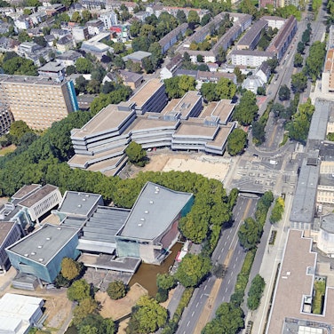 Der Tunnel unter dem Albertus-Magnus-Platz an der Universitätsstraße.