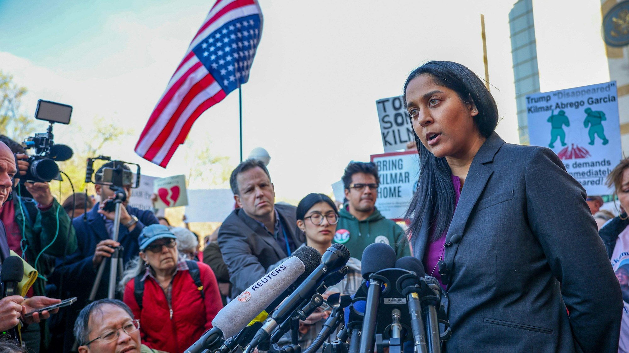 Bei einer Anhörung in der nordöstlich von Washington gelegenen Stadt Greenbelt ging die Richterin mit Vertretern der US-Regierung hart ins Gericht.