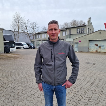 Der Umzug des Autonomen Zentrums nach Kalk steht an: Der jetzige Mieter, das Busunternehmen Piccolonia von Geschäftsführer Markus Klein, zieht dafür aus der Adresse aus.