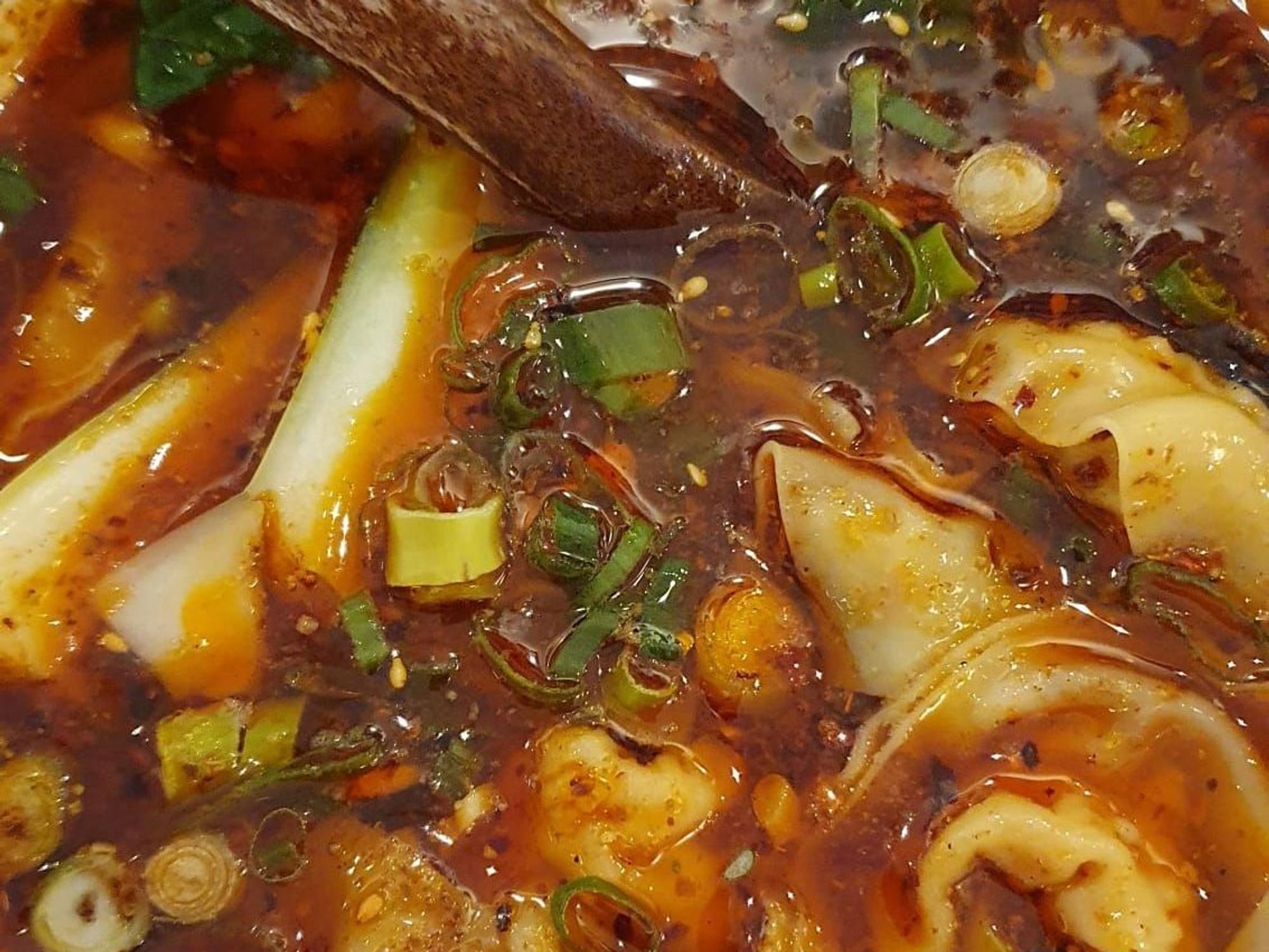 Asiatische Suppe