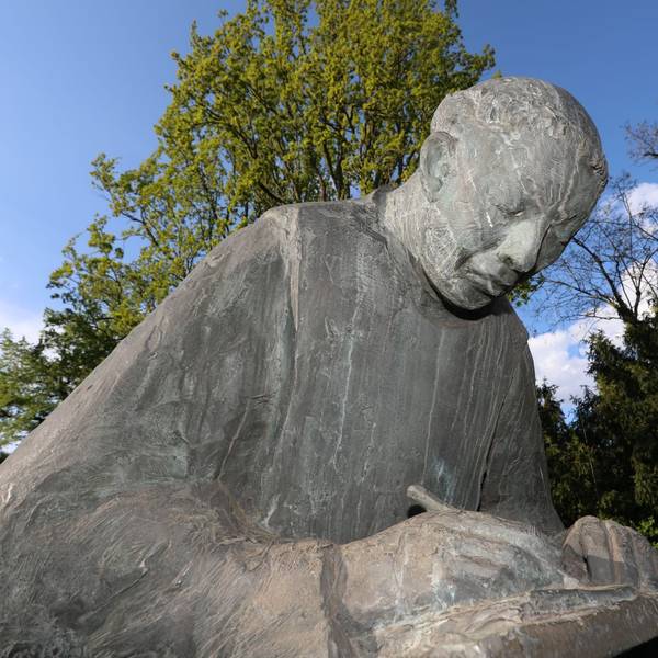 Bronzeplastik Cäsarius von Heisterbach von Ernemann Sander in Königswitner-Oberdollendorf