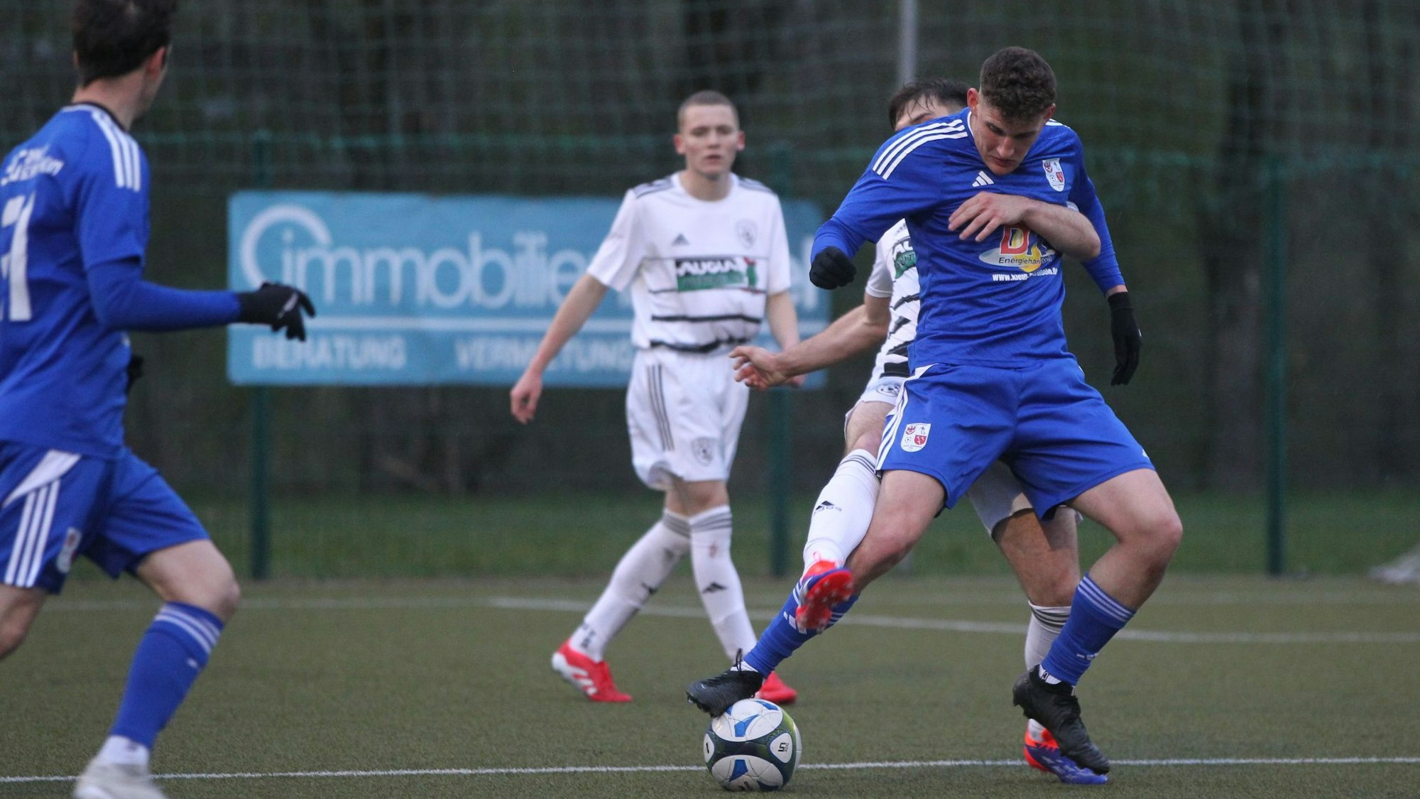 Das Bild zeigt eine Spielszene der Partie zwischen Dahlem-Schmidtheim und Erftstadt.