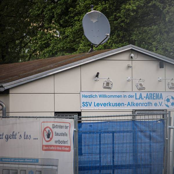 Der Fußballclub SSV Alkenrath musste einen Jugendtrainer (41) wegen eines Rassismus-Skandals entlassen.