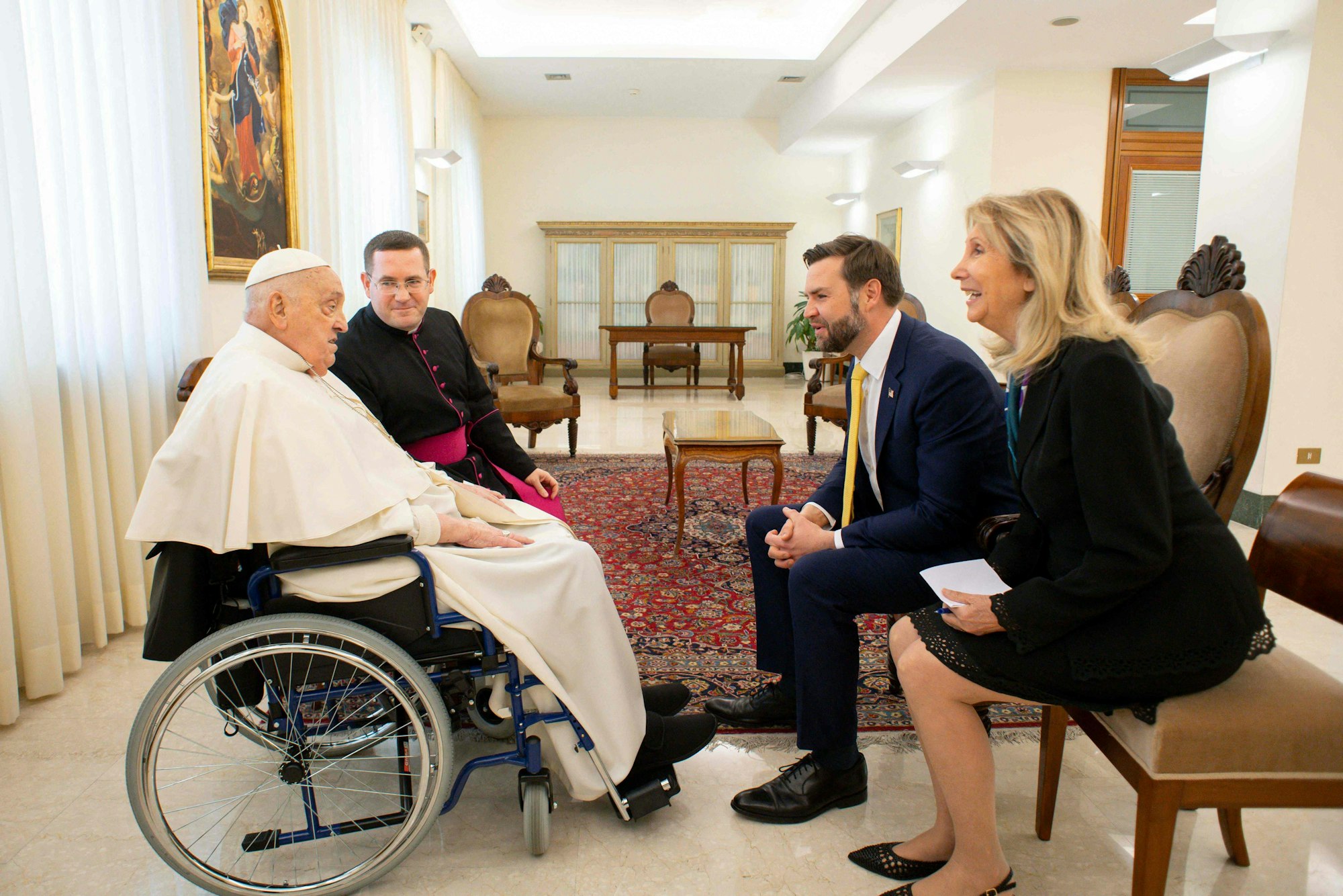 This photo taken and handout on April 20, 2025 by The Vatican Media shows Pope Francis meeting with US Vice-President JD Vance in The Vatican. (Photo by Handout / VATICAN MEDIA / AFP) / RESTRICTED TO EDITORIAL USE - MANDATORY CREDIT "AFP PHOTO / VATICAN MEDIA" - NO MARKETING - NO ADVERTISING CAMPAIGNS - DISTRIBUTED AS A SERVICE TO CLIENTS