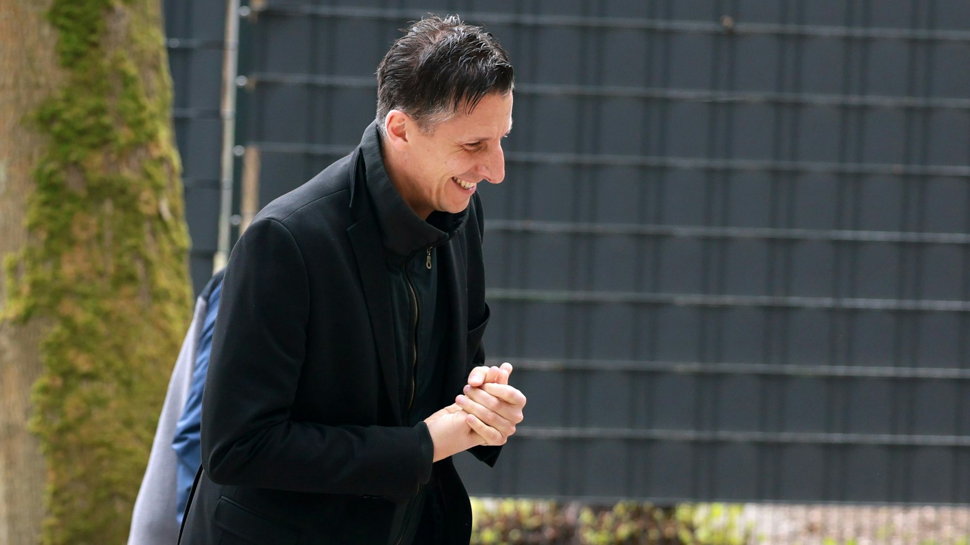 1. FC Köln, Abschluss-Training vor dem Spiel gegen Greuther Fürth, Christian Keller (1. FC Köln), 10.04.2025, Bild: Herbert Bucco