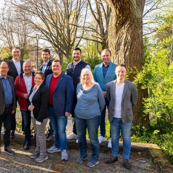 Die SPD Leichlingen hat ihre Kandidatinnen und Kandidaten für die Kommunalwahl aufgestellt. Frank Steffes will wieder Bürgermeister werden.