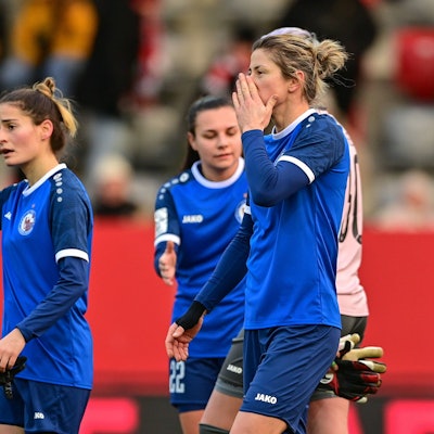 Enttäuschte Gesichter bei den Spielerinnen von Turbine Potsdam