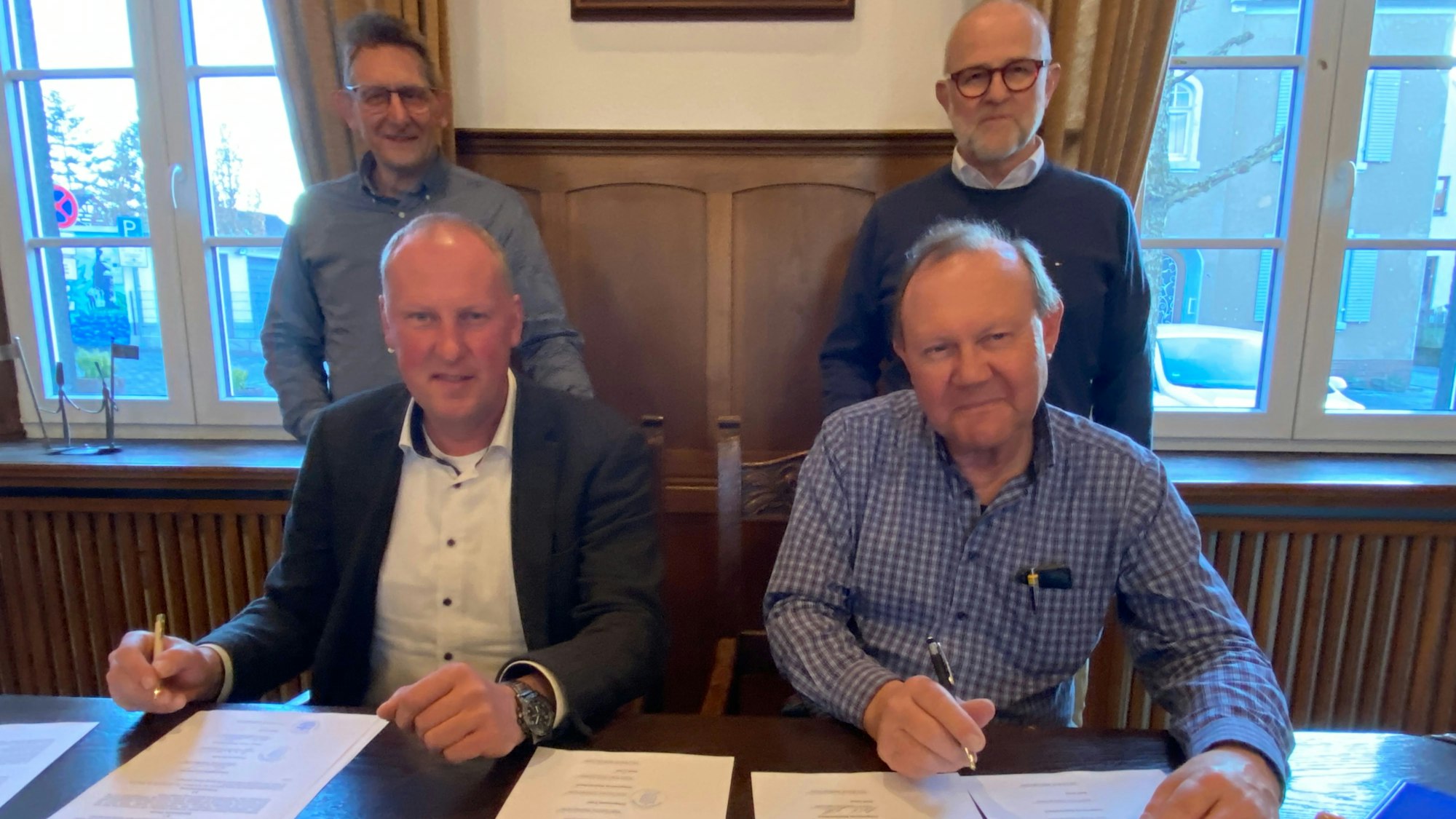 Sürgermeister unterzeichnen Solidarpakt für Unkel