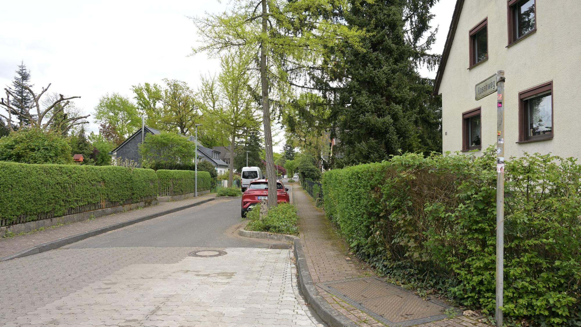 Das Foto zeigt den Hasenweg in Bergisch Gladbach