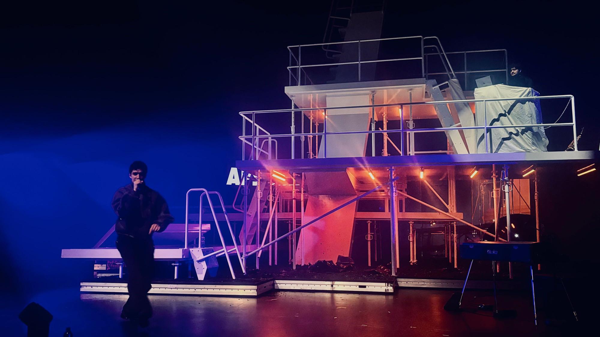 Das Bild zeigt den Rapper Apsilon beim Auftakt zum c/o Pop-Festival 2025.