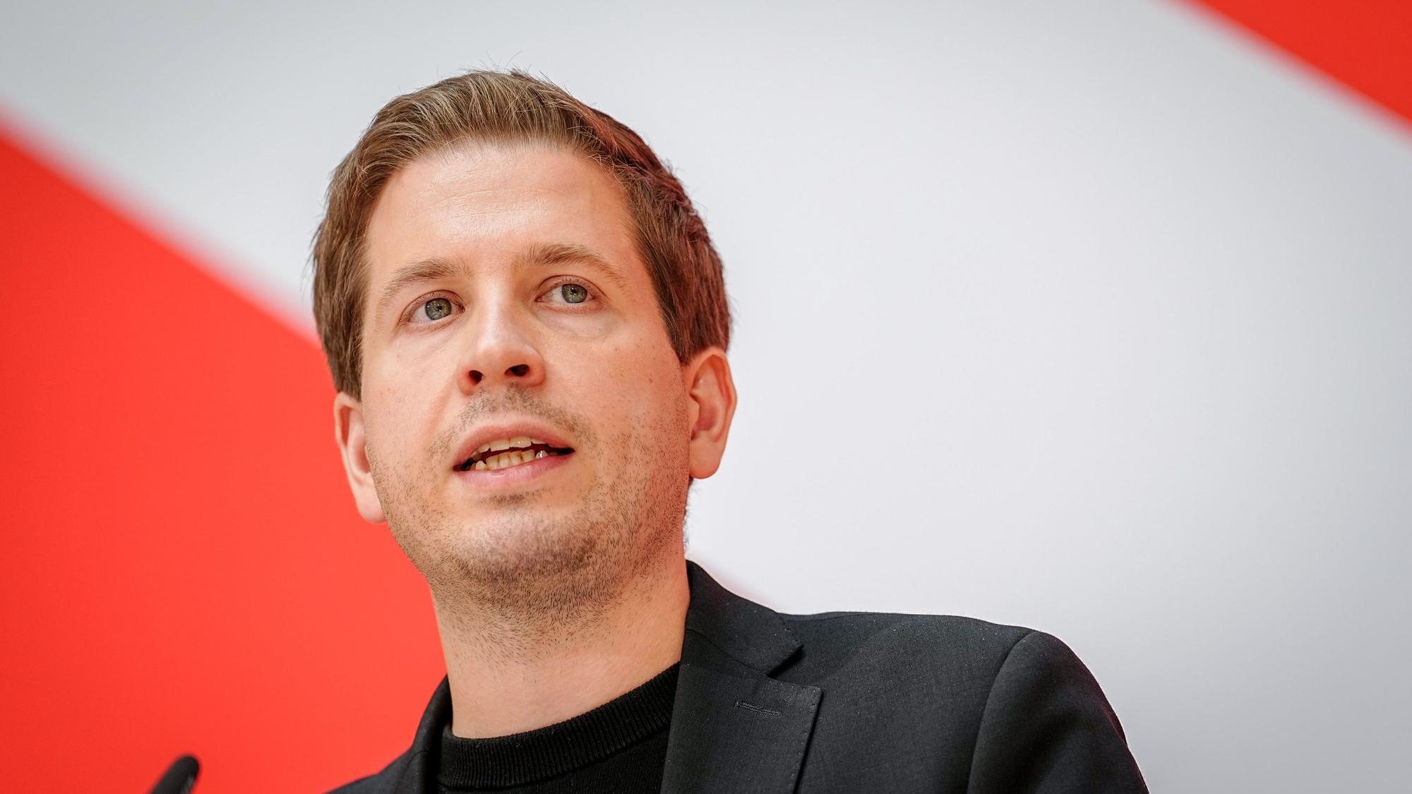 Das Bild zeigt den ehemaligen SPD-Generalsekretär Kevin Kühnert. Foto: Kay Nietfeld/dpa