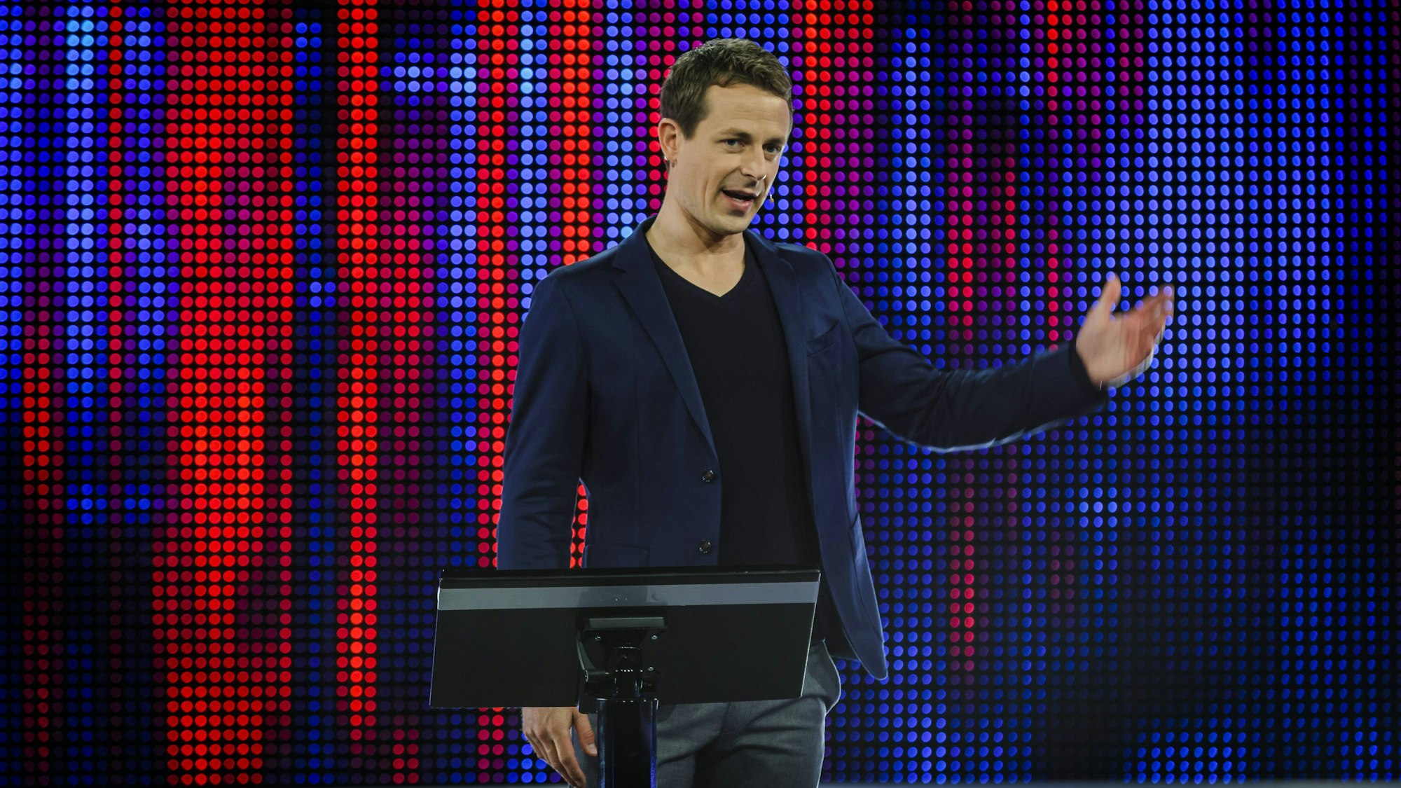 Alexander Bommes bei „Gefragt - Gejagt“.