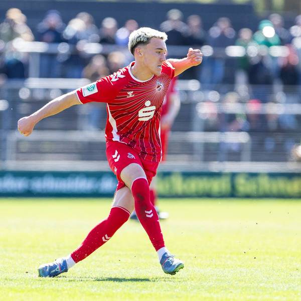 U19-Bundesliga: 1. FC Köln - SV Werder Bremen, 06.04.2025 Nick Zimmermann 1. FC Köln U19, 4. U19-Bundesliga, 9. Spieltag der Hauptrunde, 1. FC Köln - SV Werder Bremen, am 06.04.2025, Franz-Kremer-Stadion *** U19 Bundesliga 1 FC Köln SV Werder Bremen, 06 04 2025 Nick Zimmermann 1 FC Köln U19, 4 U19 Bundesliga, 9 matchday of the main round, 1 FC Köln SV Werder Bremen, on 06 04 2025, Franz Kremer Stadion Copyright: xBEAUTIFULxSPORTS/Meuselx