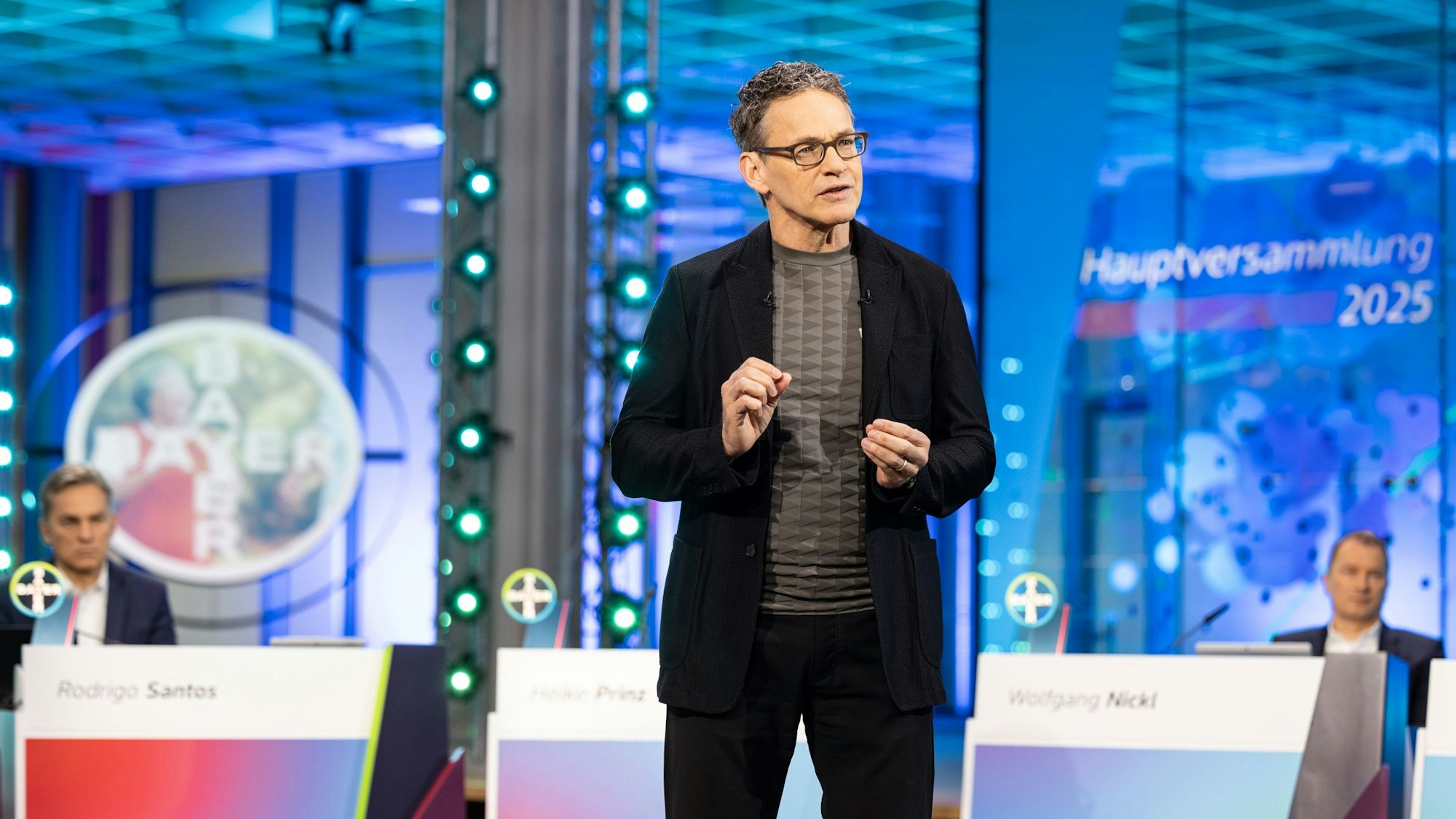 Der Bayer-Vorstandsvorsitzende Bill Anderson bei der Hauptversammlung 2025.