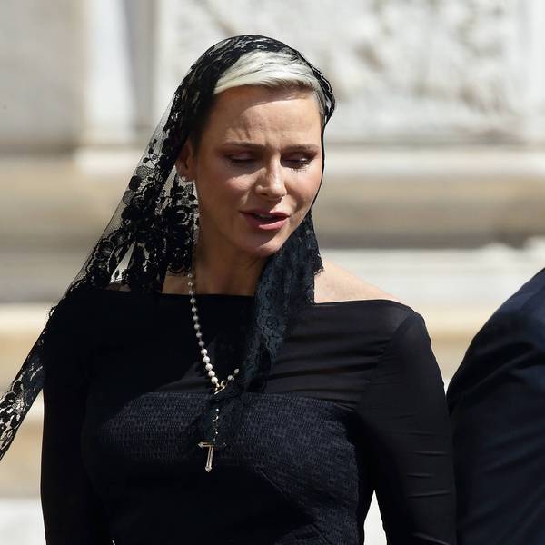 Charlène von Monaco vor einem Privattreffen mit Papst Franziskus im Juli 2022.