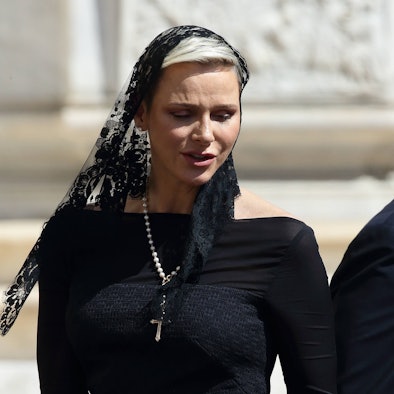 Charlène von Monaco vor einem Privattreffen mit Papst Franziskus im Juli 2022.
