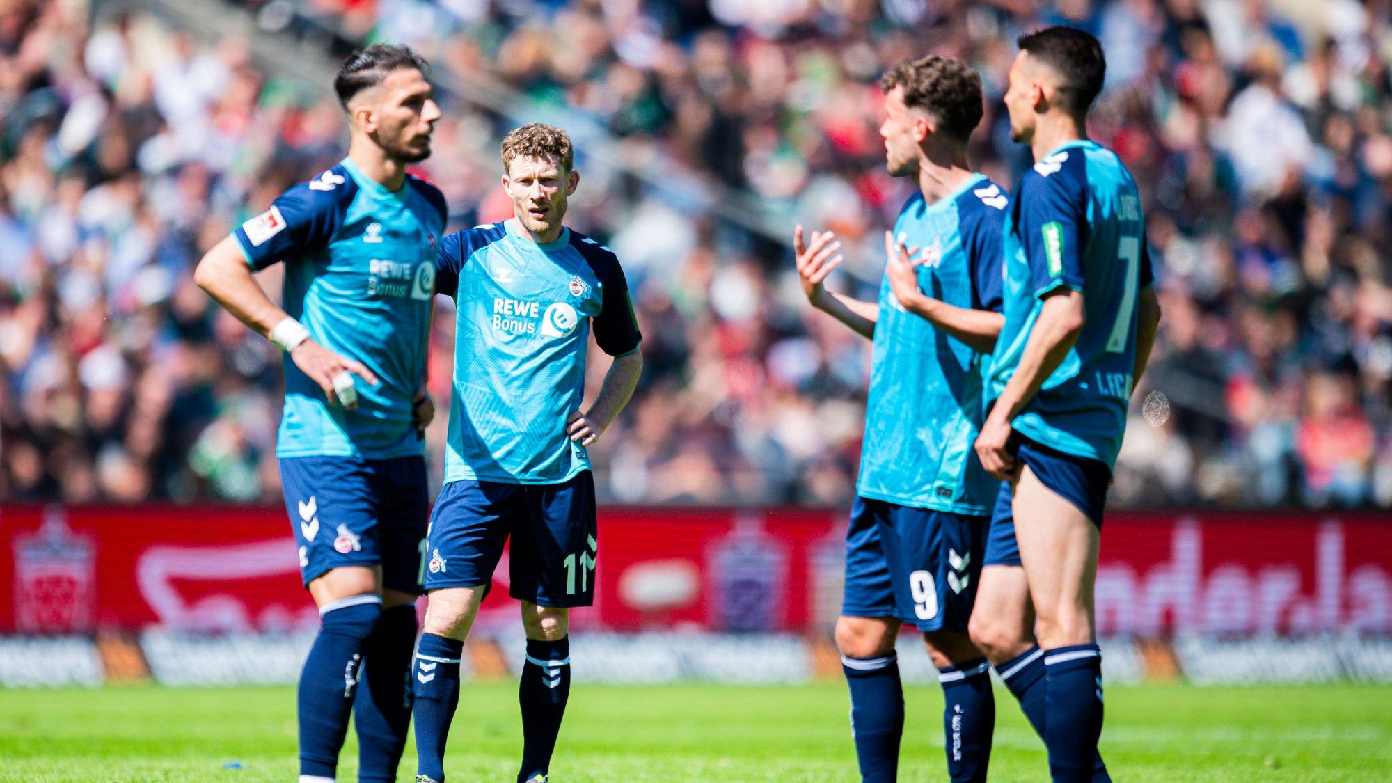 27.04.2025 - Fußball, 2024/2025, 2. Bundesliga, 31. Spieltag, Hannover 96 - 1. FC Köln: L-R Leart Pacarada Köln, Florian Kainz Köln, Luca Waldschmidt Köln, Dejan Ljubicic Köln DFL REGULATIONS PROHIBIT ANY USE OF PHOTOGRAPHS AS IMAGE SEQUENCES AND/OR QUASI-VIDEO. Hannover Niedersachsen Deutschland Heinz von Heiden Arena *** 27 04 2025 Soccer, 2024 2025, 2 Bundesliga, Matchday 31, Hannover 96 1 FC Köln L R Leart Pacarada Köln , Florian Kainz Köln , Luca Waldschmidt Köln , Dejan Ljubicic Köln DFL REGULATIONS PROHIBIT ANY USE OF PHOTOGRAPHS AS IMAGE SEQUENCES AND OR QUASI VIDEO Hannover Niedersachsen Germany Heinz von Heiden Arena
