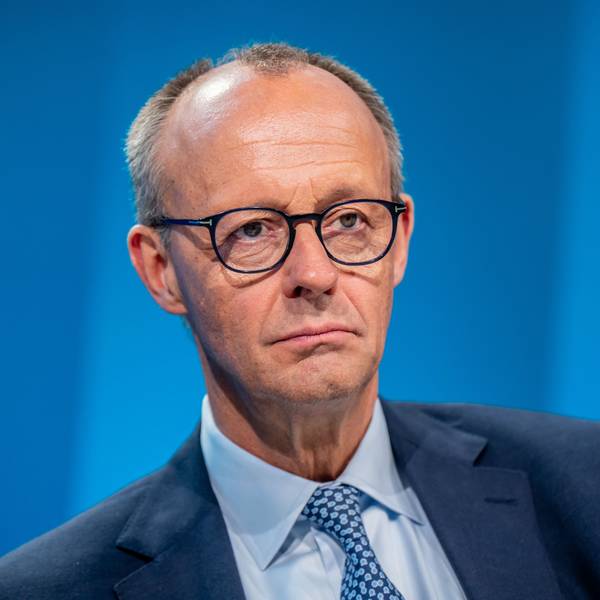 Wird wohl ohne den ganz großen Rückenwind zum nächsten Kanzler: CDU-Chef Friedrich Merz (69)