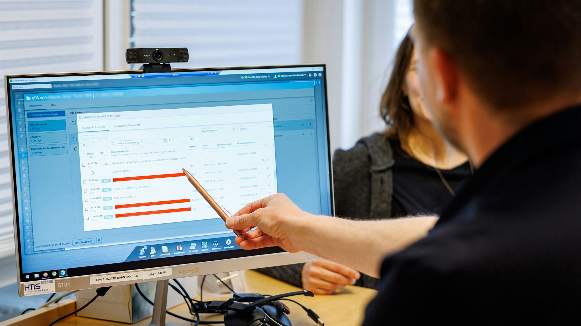 Künftig sollen Ärztinnen und Ärzte sie in die elektronische Patientenakte einstellen.