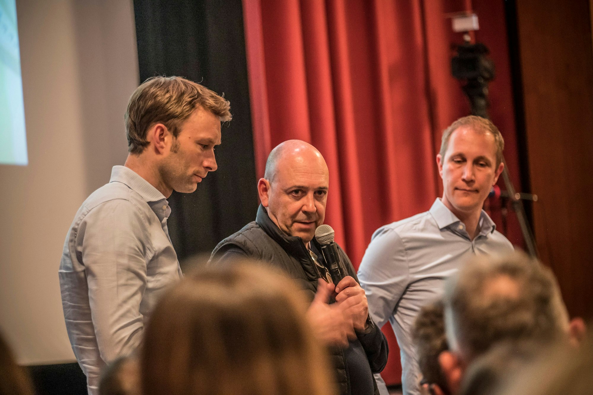 Bürgerversammlung mit BM Daniel Zimmermann 8Monheim) und Bayer 04, Fernando carro, Simon Rolfes und Anne Dannenberg . Foto: Ralf Krieger