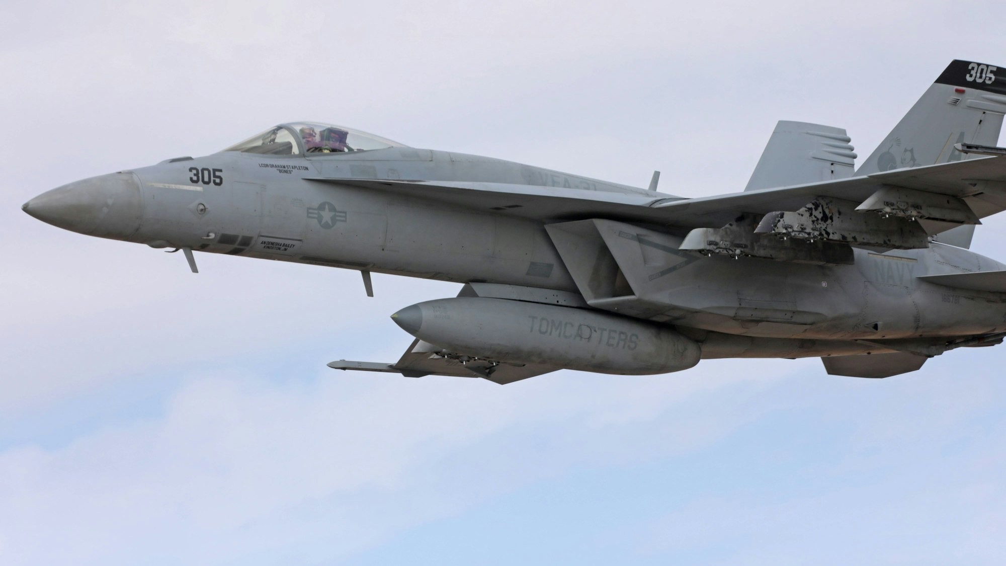 Ein Kampfflugzeug vom Typ Boeing F/A-18E/F Super Hornet hat die US Navy verloren.