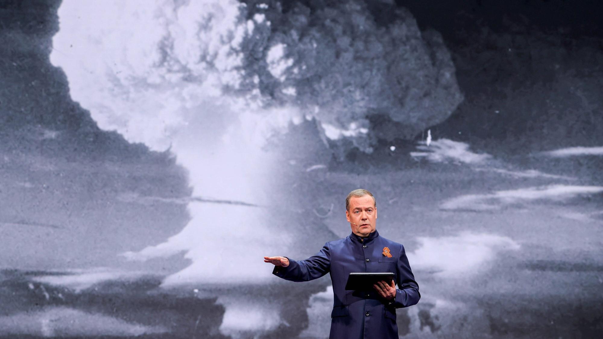 Der russische Ex-Präsident Dmitri Medwedew droht regelmäßig mit Atomschlägen gegen den Westen. (Archivbild)