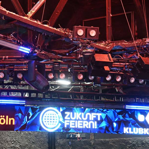 30.04.2025 Köln. StadtKöln und Klubkomm stellen bei einer Auftaktveranstaltung für Klimastipendien ausgewählte Clubs vor. Die Stadt verteilt insgesamt 120.00 Euro, damit die Clubs Personal für die Umsetzung konkreter Klimaschutzmaßnahmen einsetzen können. Foto: Alexander Schwaiger