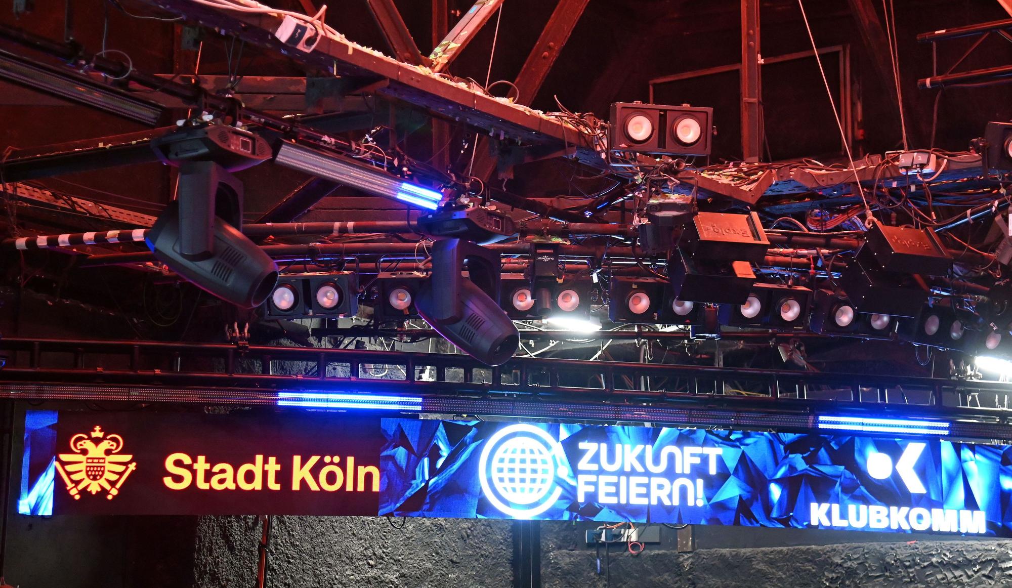 30.04.2025 Köln. StadtKöln und Klubkomm stellen bei einer Auftaktveranstaltung für Klimastipendien ausgewählte Clubs vor. Die Stadt verteilt insgesamt 120.00 Euro, damit die Clubs Personal für die Umsetzung konkreter Klimaschutzmaßnahmen einsetzen können. Foto: Alexander Schwaiger