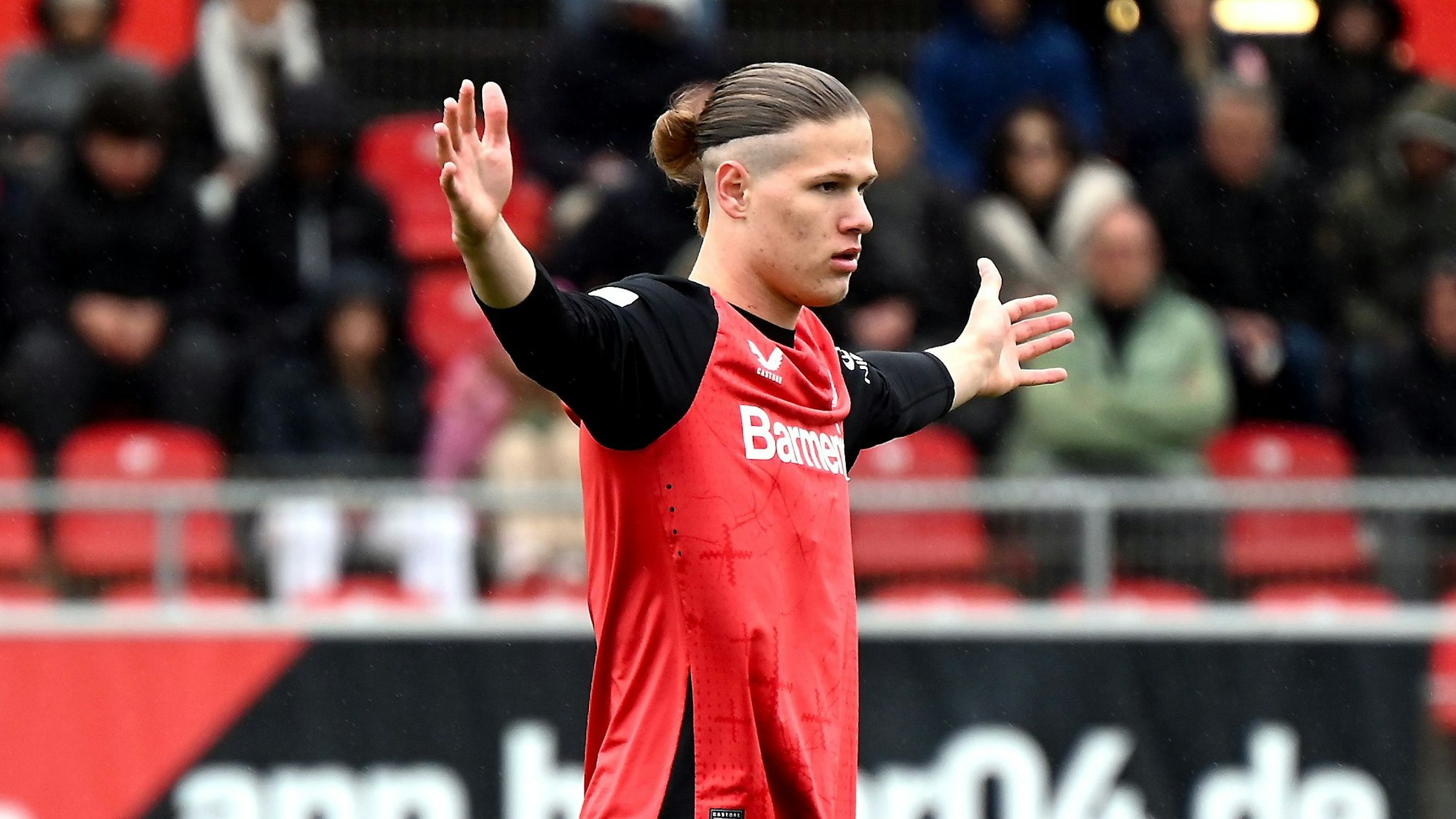 30.03.2025, Fussball-Bayer Leverkusen U19-Bochum U19
Artem Stepanov (Bayer)
Foto: Uli Herhaus