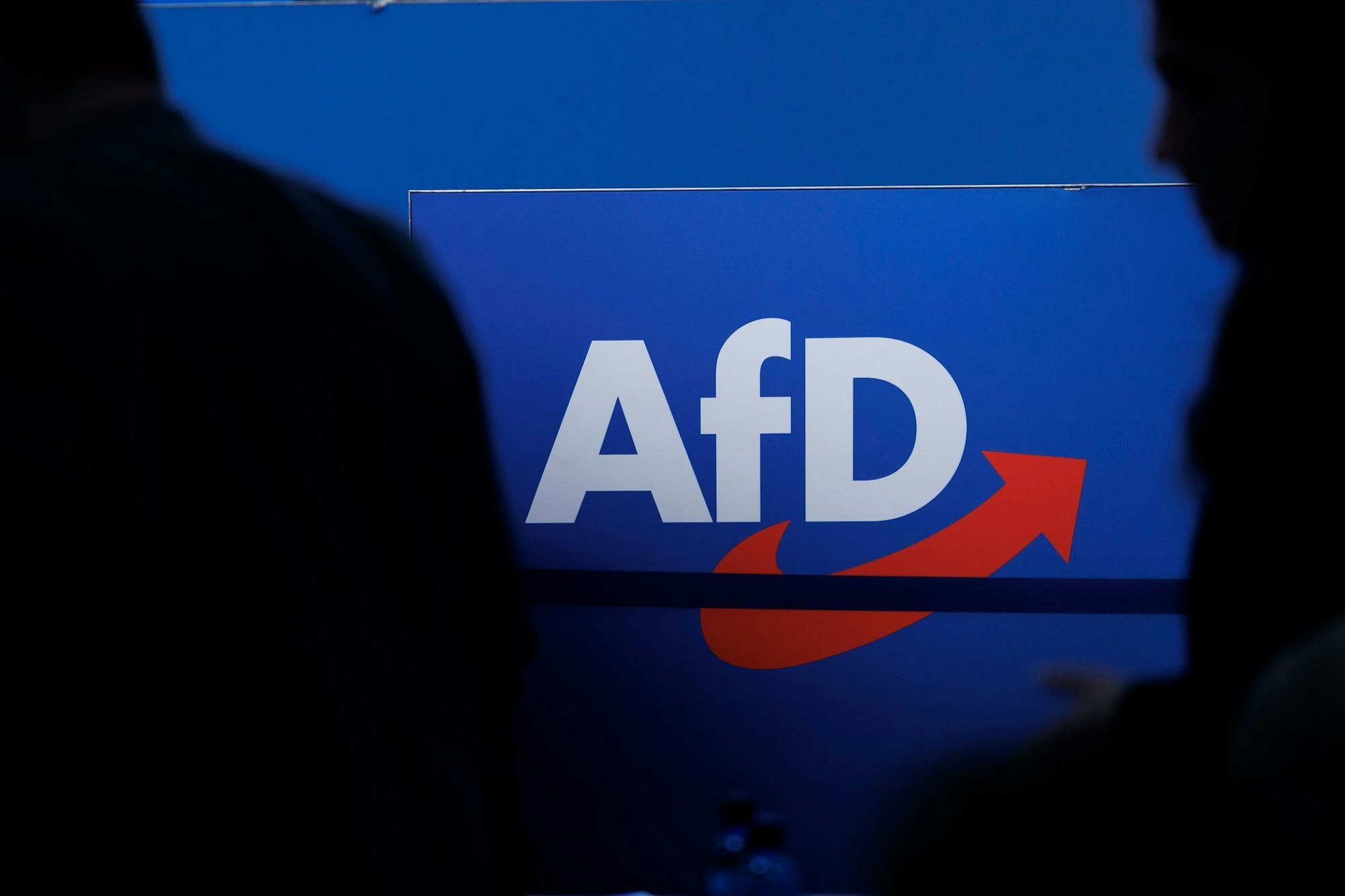 Das Bundesamt für Verfassungsschutz stuft die AfD als gesichert rechtsextremistisch ein.