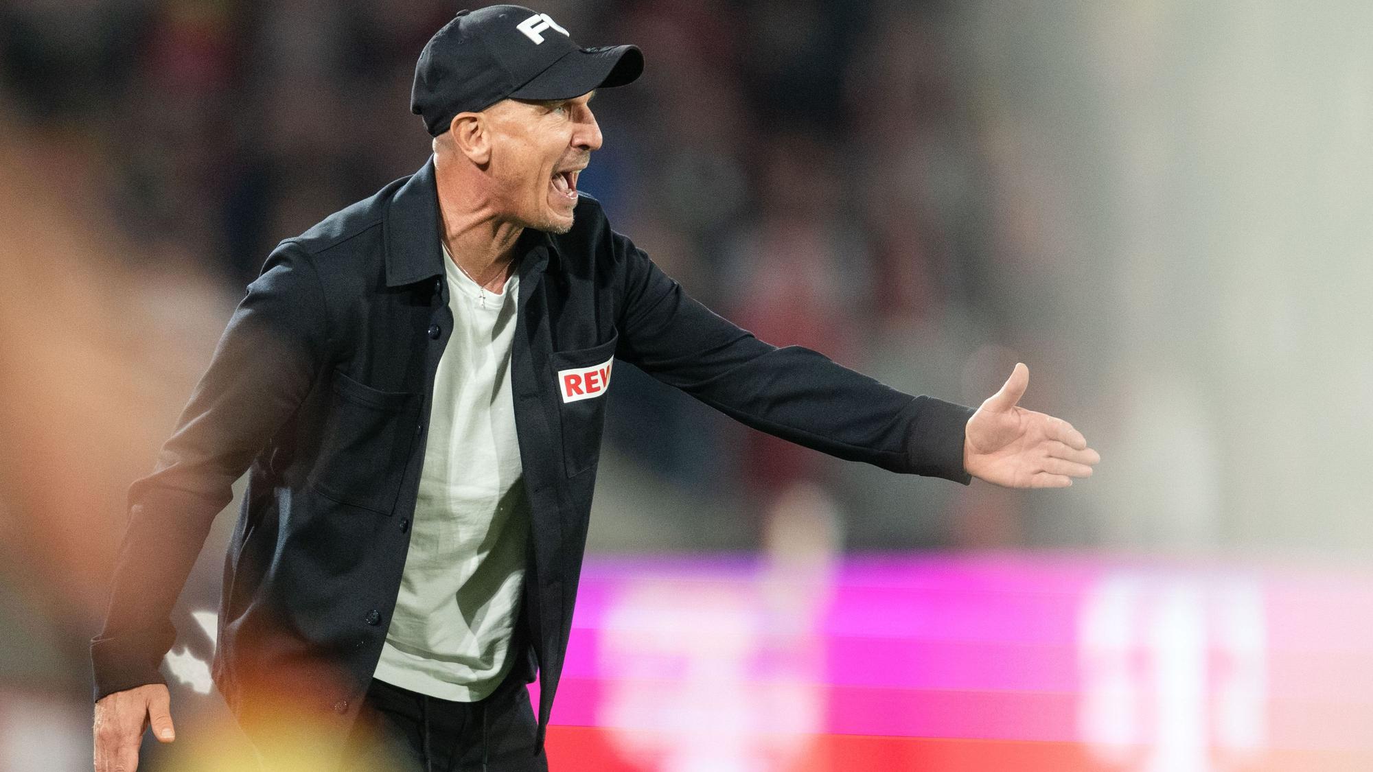 FC-Trainer Gerhard Struber erlitt am Samstag gegen Absteiger Regensburg einen schweren Rückschlag.