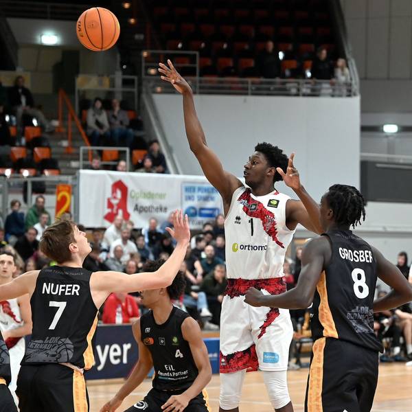 10.11.2024, Basketball-Bayer Giants-Lok Bernau
miotte: C.J. Oldham (Bayer)
Foto: Uli Herhaus