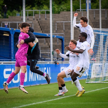 Bayer 04 Leverkusens U19 gewinnt Elfmeterschießen