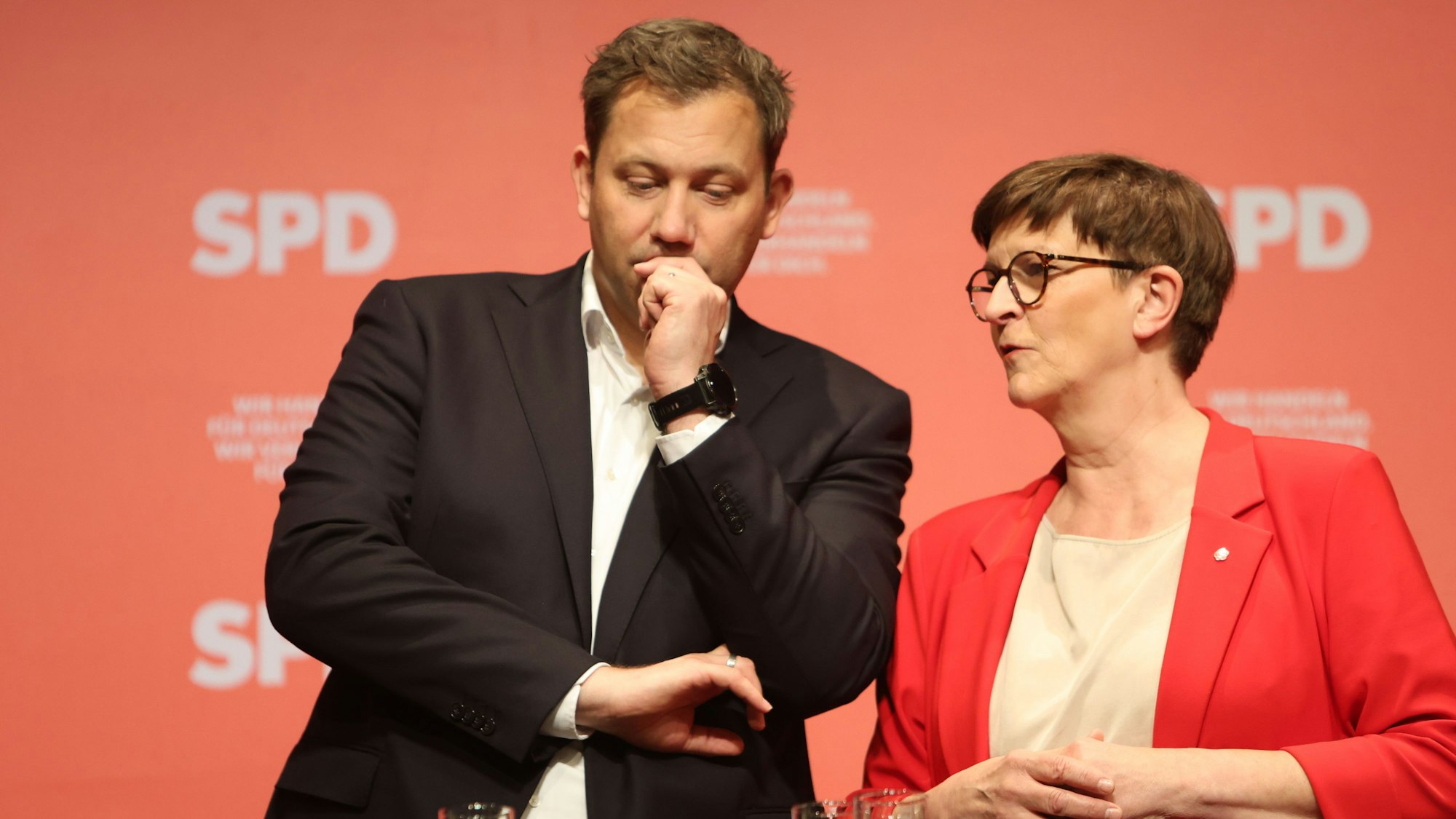 Die SPD-Vorsitzenden Lars Klingbeil und Saskia Esken. (Archivbild)