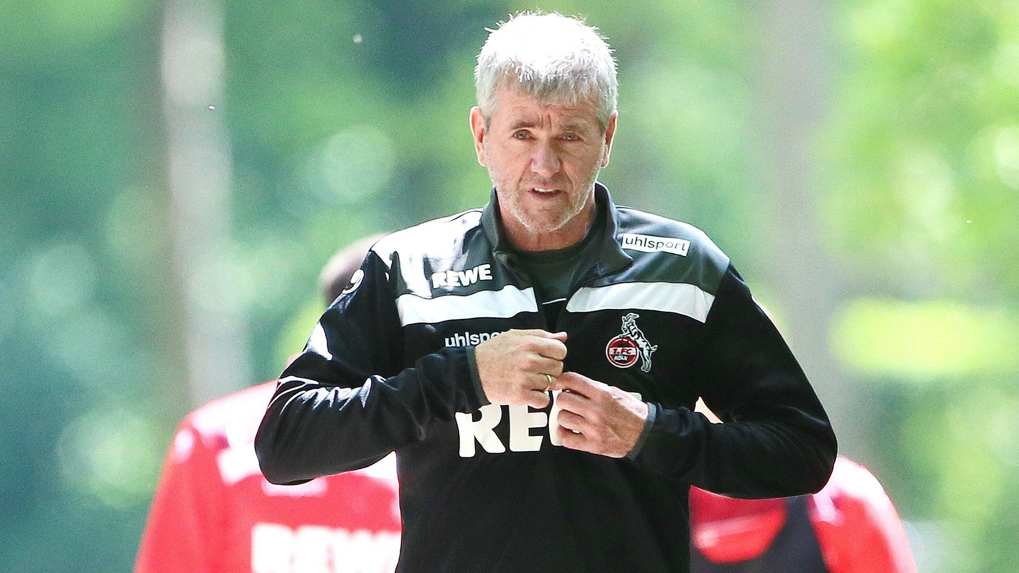 Soll den 1. FC Köln an den verbleibenden beiden Spieltagen in die Bundesliga führen: Friedhelm Funkel.