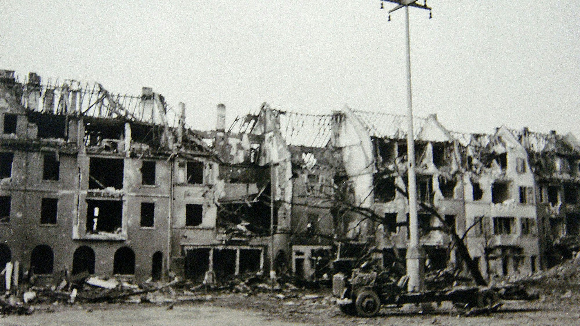 zur Geschichte Kriegsende Foto: Stadt Leverkusen